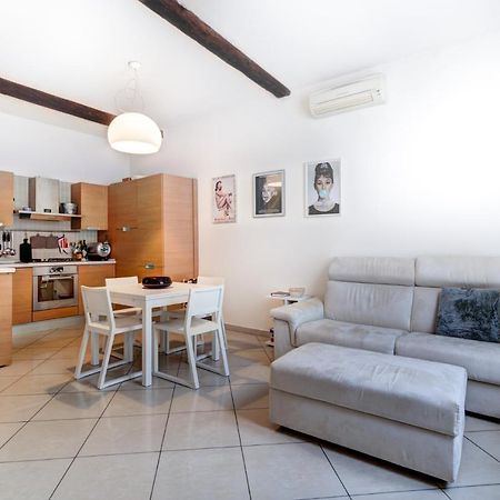 Appartamento Comodo Nei Pressi Dell'Archiginnasio By Wonderful Italy โบโลญญา ภายนอก รูปภาพ