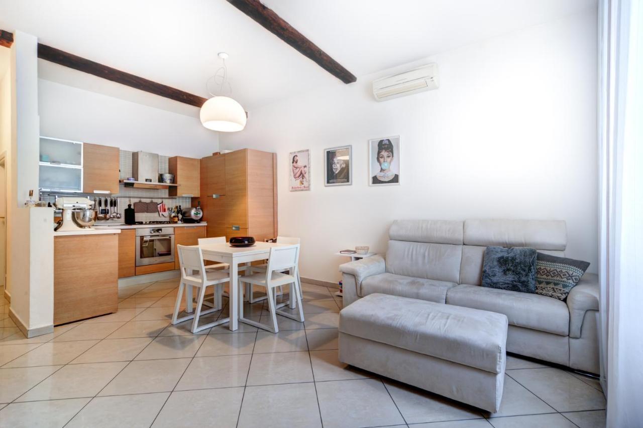 Appartamento Comodo Nei Pressi Dell'Archiginnasio By Wonderful Italy โบโลญญา ภายนอก รูปภาพ